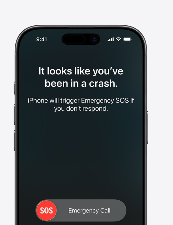 Vedle sebe, obrazovka iPhonu se zobrazenými widgety Zprávy, Najít a Silniční asistenční služba dostupnými přes satelit, obrazovka iPhonu zobrazující funkci Tíseň SOS při použití, obrazovka iPhonu zobrazující funkci Silniční asistenční služba při použití