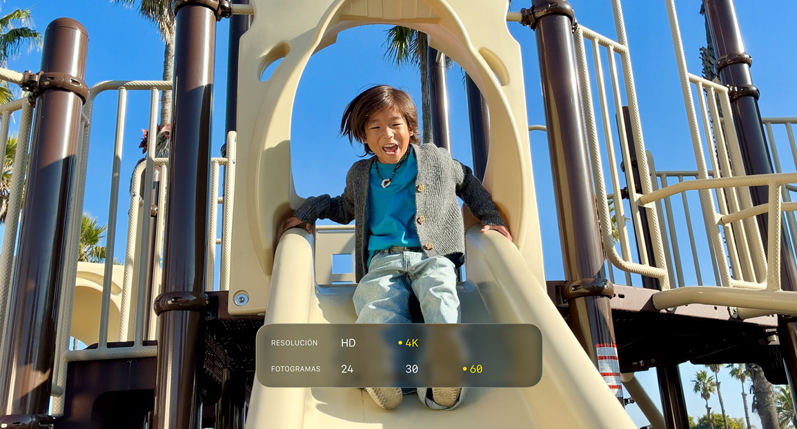 Foto estática de un vídeo 4K que muestra opciones de grabación como la resolución y la velocidad de fotogramas