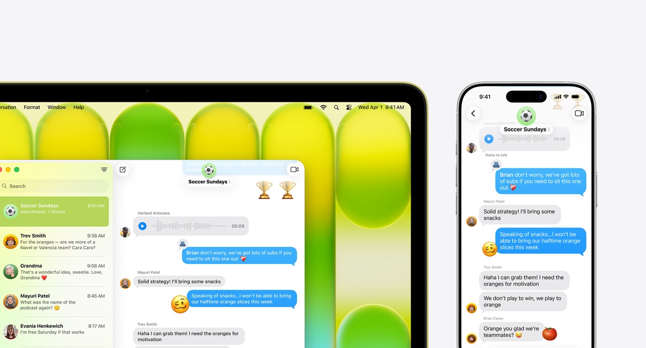 MacBook Neo, în culoarea Galben citric, afișând un chat de grup în aplicația Mesaje intitulat „Duminici de fotbal” și alte mesaje recente, iar alături un iPhone afișează același chat de grup