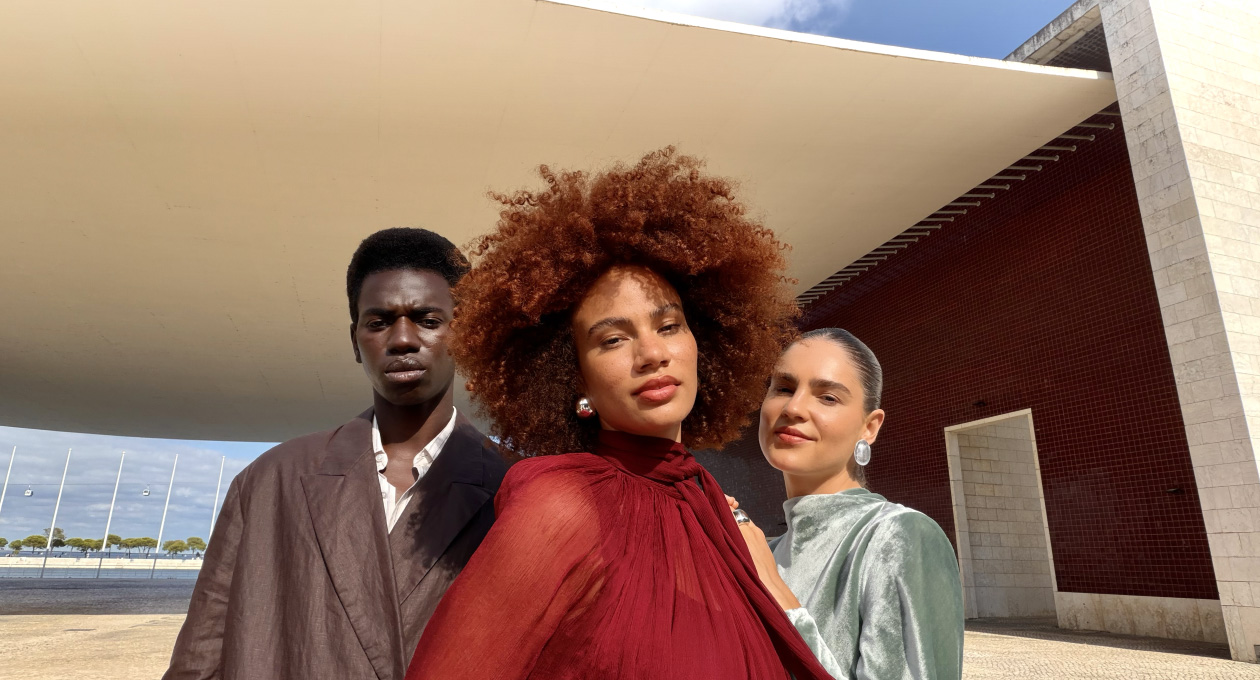 Centre Stage for photos feature in use, highlighting the faces of multiple people